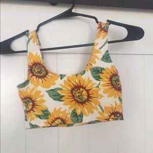 sunflower crop top🌻